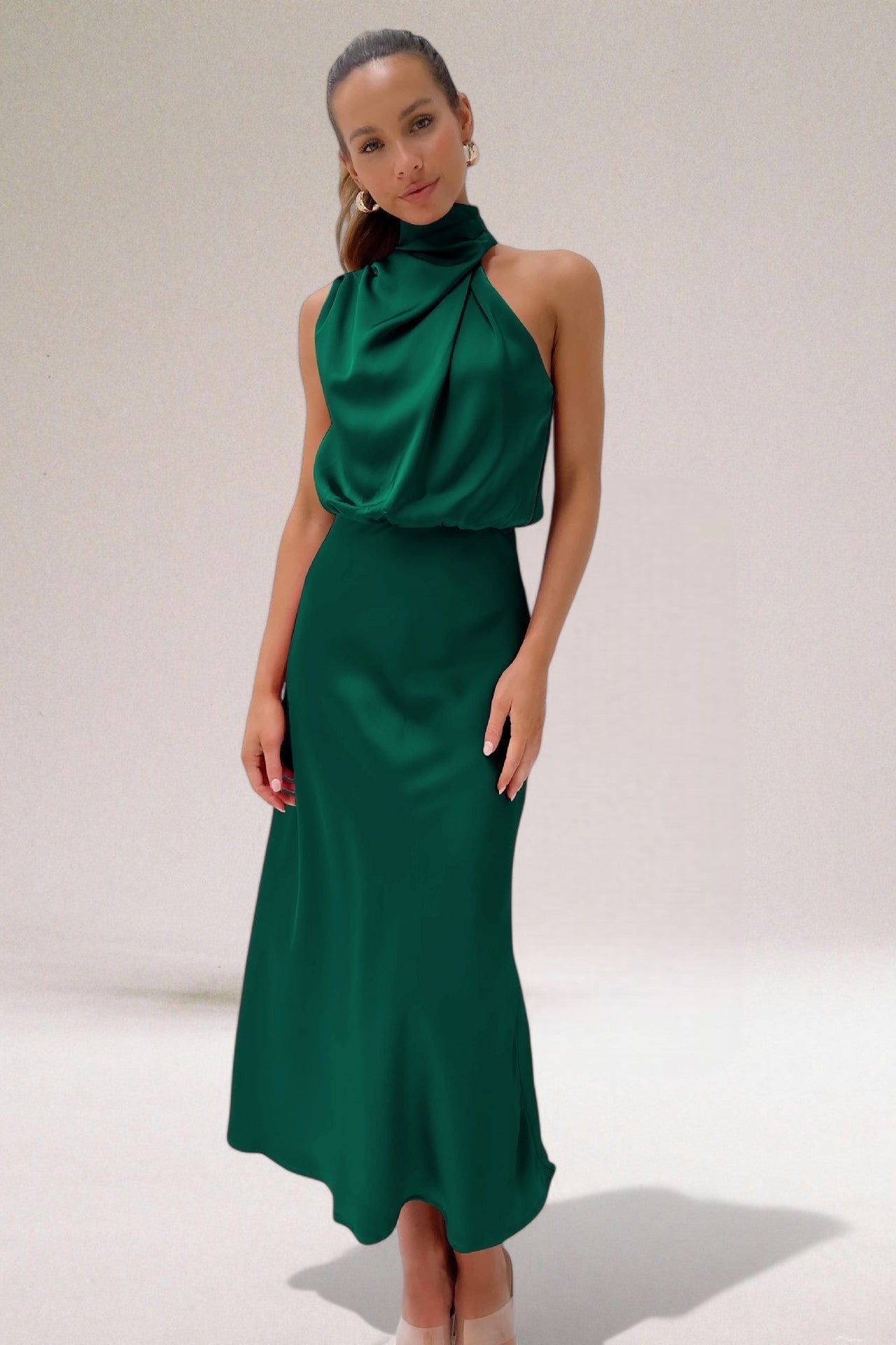 Zora© | Glamouröses Satinkleid mit Neckholder