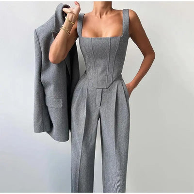 Adele™ | 3-teiliges Set (Korsett, Blazer und Hose)