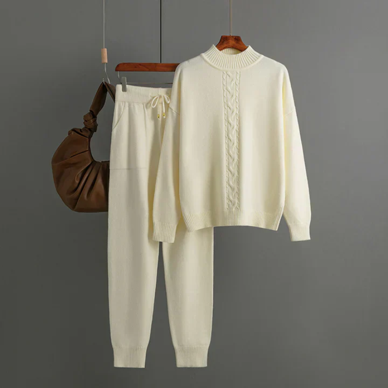 Jelena | Damen Modern Hausanzuge | Elegante