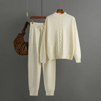 Jelena | Damen Modern Hausanzuge | Elegante