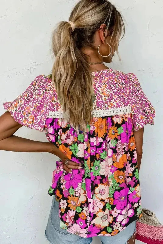 Zynelle | Spitze Blumenbluse in Rosenrot