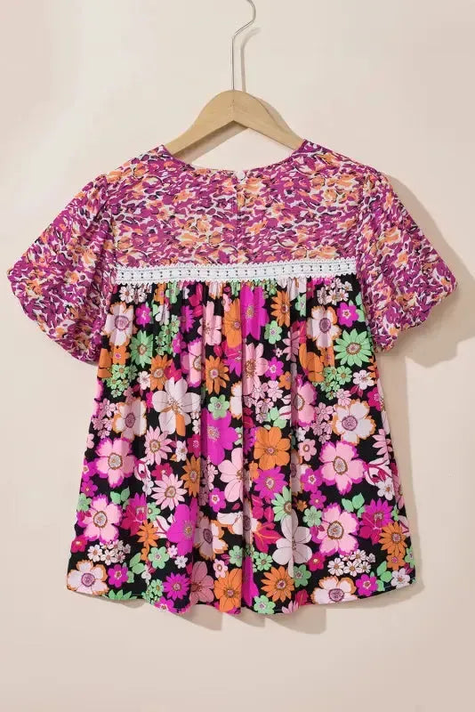 Zynelle | Spitze Blumenbluse in Rosenrot