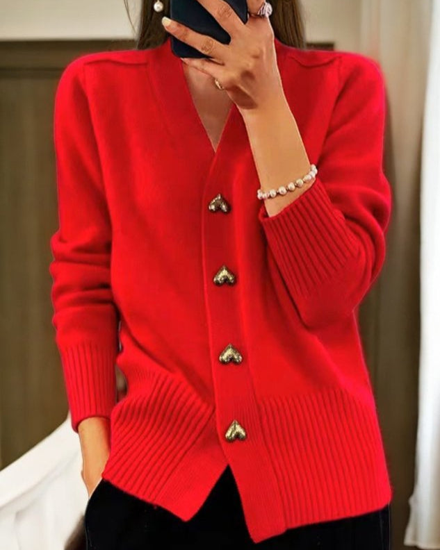 Agathe - Strickjacke mit herzförmigen Knöpfen